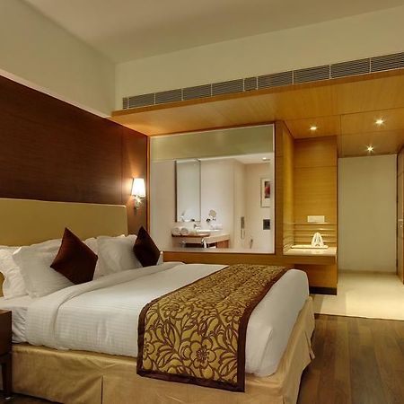 Hotel Platinum Rajkot Ruang foto